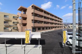 リヴェール7西条町下見【3階】の外観