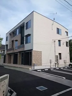 トレス S Tの画像