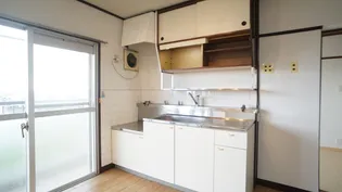 新町ハイツ【5階】のキッチン