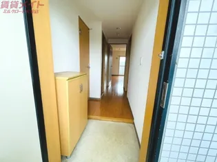 庵マンション【1階】の玄関