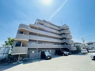 小鶴館【1階】の外観