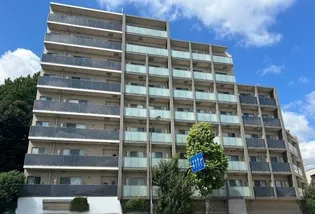 東京都世田谷区代田3【マンション】の外観