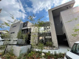 ヴィオレッタの画像