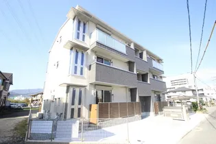 シャルールの画像