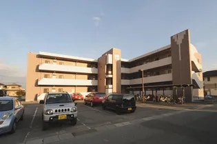 山梨県甲府市大里町【マンション】の外観