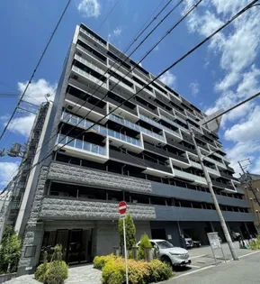 プレサンス難波インフィニティ【2階】の外観