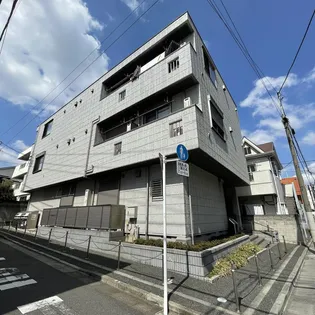 メゾン ドゥ ルミエール【2階】の外観