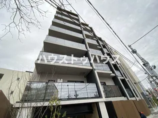 シーズンフラッツ新大塚【1階】の外観