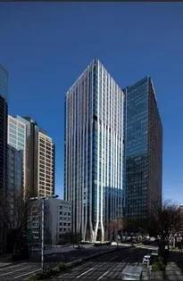 東京都新宿区西新宿6【マンション】の外観