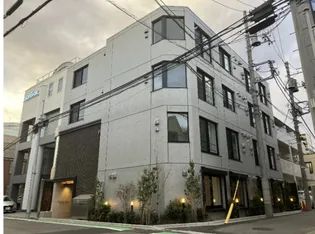 東京都渋谷区幡ヶ谷1【マンション】の外観