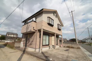 徳島県名西郡石井町石井字石井【アパート】の外観