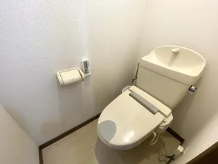 アクティブシティタカハシ【2階】の内装