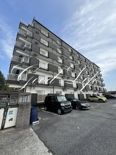 兵庫県加東市山国【マンション】の外観