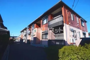 ヴァ・ルワールA【2階】の外観