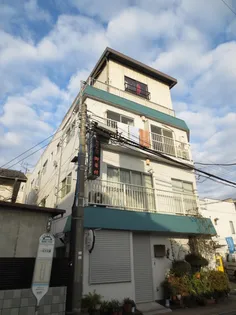 間宮ビル【3階】の外観