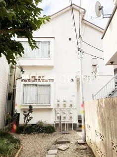 プラムハウス【1階】の外観