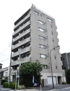 サル ドュ セジュールの画像