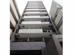 ジェノヴィア横浜石川町【6階】の外観