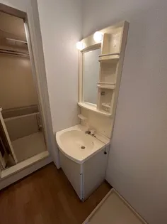 レザンジュ【1階】の内装