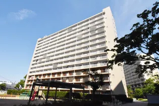 UR尾上【3階】の外観