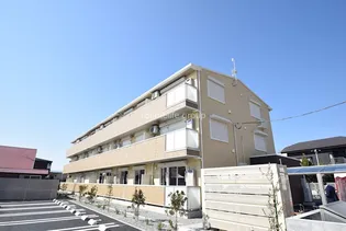 サザンウィング【2階】の外観