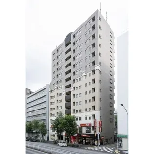 東京都新宿区新宿1【マンション】の外観