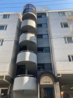 ぺリアビルの画像