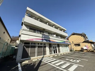 東京都八王子市東中野【マンション】の外観