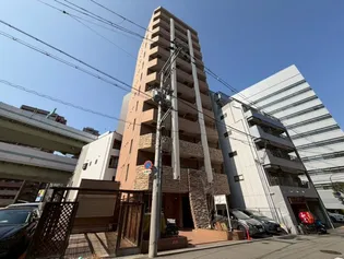 インベスト本町WEST【3階】の外観