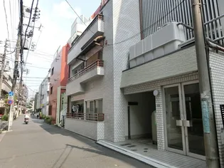 佳川マンション【5階】の外観