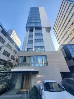 ピアース新宿三丁目【6階】の外観