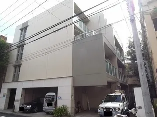 アイビー広尾【2階】の外観