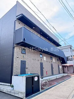 エスタブレ香ヶ丘【1階】の外観