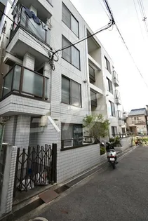 エヴリィワン【2階】の外観