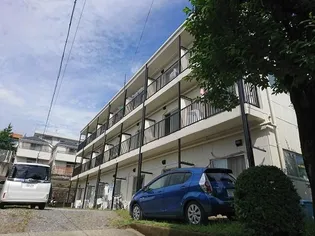 東京都多摩市貝取【アパート】の外観