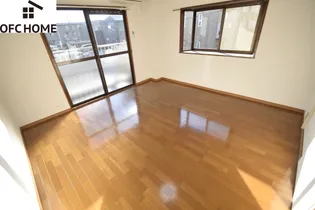 パルミラ平田【3階】の居間