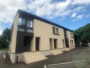 ヒルサイドハウス【1階】の外観