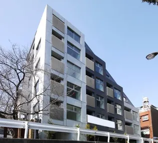 ライズ六本木永坂【1階】の外観