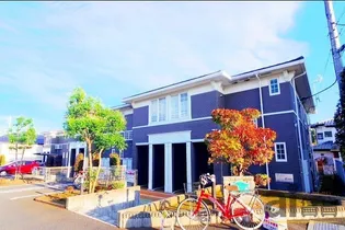 ポム・ド・テールグランB【1階】の外観