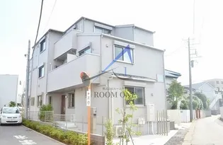 September【2階】の外観