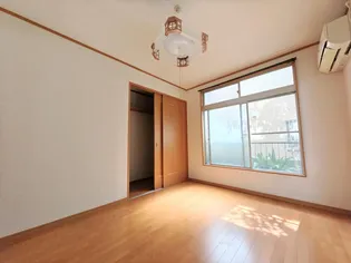 光ハイツの画像