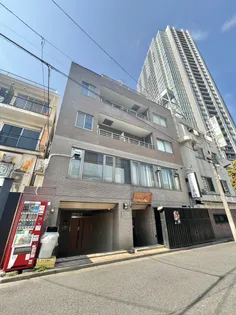 ソシエ六本木【4階】の外観