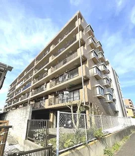 グランドールアキモトIIの画像