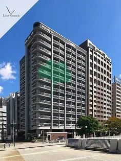 ロイヤルリバービュー【4階】の外観