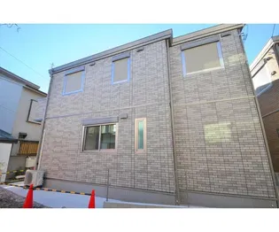 神奈川県横浜市磯子区滝頭2【一戸建】の外観