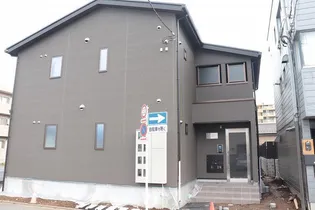 アヴィル旭町II【1階】の外観