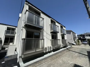 パールフォレスト【1階】の外観