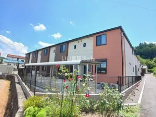 広島県三次市十日市南3【アパート】の外観