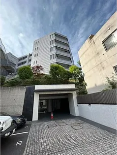 東京都港区三田4【マンション】の外観