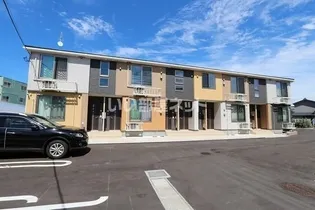 ブリーゼ カメリアの画像